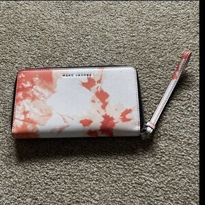 Marc Jacobs Italian Leather Melon Tie Dye Print wallet  8” x 4”
